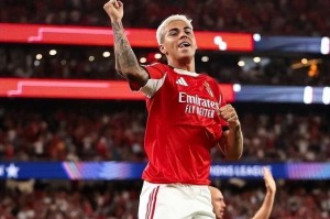 Crowns Sports-欧冠清晨再迎强敌，AC米兰复出首秀，主帅态度：质疑声仍在，训练强度明显提升的简单介绍